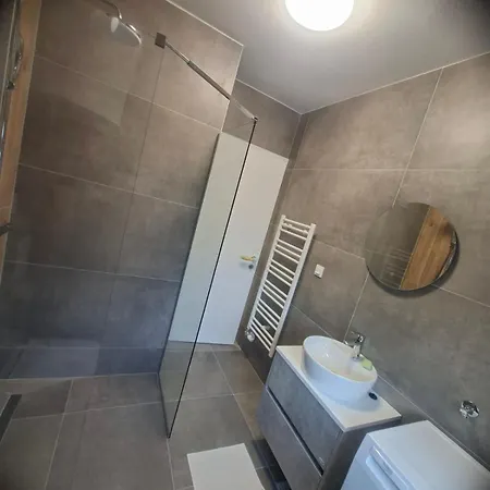 Apartman Una Apartman *